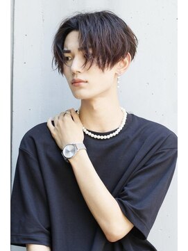 リップス 吉祥寺店 (LIPPS) 前下がりセンターパート