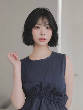 コア 表参道(COA) ぱつっとボブスタイル