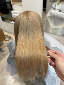 サンゼンヘアー(SUN-ZEN HAIR) メテオアルカリ酸熱トリートメントでメンテナンス