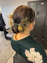 スリー(three)&nbsp;ヘアセット　ヘアアレンジ　卒業式ヘアセット