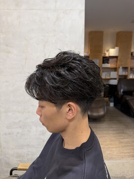 メンズクル(men's quru.) フェザーパーマニュアンスパーマニュアンスフェザーパーマ春日井