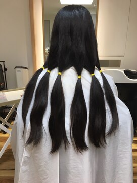 ファミリア(familiar) ふんわりショート