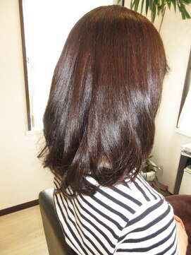 コア フィール ア デイ(COIFFURE A DAY) 【見附今町】M3D艶ロング