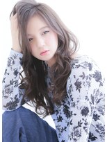 小顔◎小頭◎オススメ！束感くびれセミロング×アッシュカラー