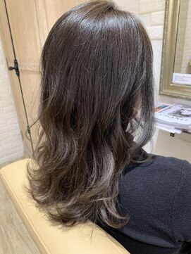 リジェールビューティガーデン(REJOUIR BEAUTY GARDEN) グラデーション