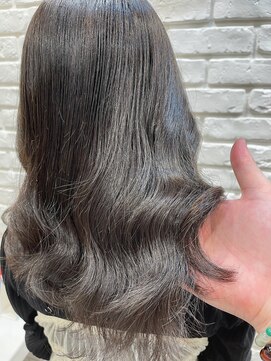 エマ 上板橋店(emma) 地毛風×透け感アッシュカラー