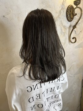 レイール 吉祥寺(Reir) 【Reir吉祥寺】オリーブアッシュベージュ＊ローレイヤースタイル