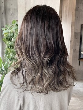 ダコタバイメロウ(DAKOTA by MELLOW) グラデーションカラーにオリーブグレージュ