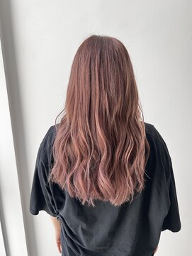 ロカ 表参道(loka) ウェーブヘア/ベージュカラー[表参道/ブリーチ/ハイライト]Mai