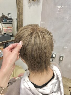 ロア 福岡天神本店(LORE) ミルクティベージュ◎haya