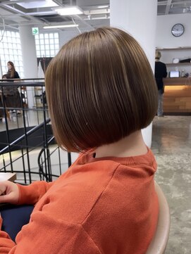 グランデ(GRANDE) まるッとbob/ボブ/ベージュ/ハイライト/簡単スタイリング