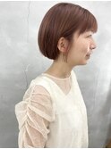 ダブルカラーでピンクベージュ×ミニボブ