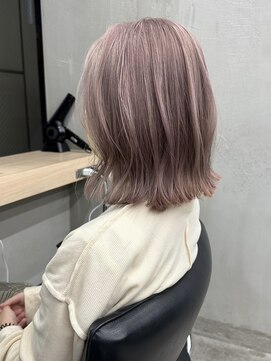 ギークス(GEEKS) 【GEEKS渋谷】冬カラー/ピンクベージュ/伸ばしかけボブ/20代30代