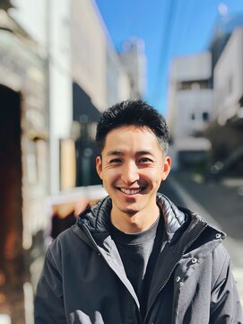 アイヴィ 北千住(AYVY) ツーブロックショートアップバング