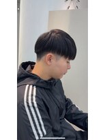 オン(on.)&nbsp;美しい刈り上げで絶壁カバー