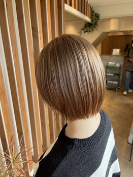 ジル(jille)の写真/周りを気にせずリラックス♪丁寧なカウンセリングで髪のお悩みを解決に導くお手伝いをさせてください☆彡