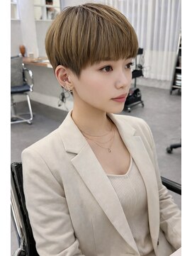 オウル(Owll) 【Owll】石田学史ピクシー刈り上げショート20代30代40代透明感