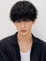 ノイセル(Noisyle)&nbsp;MEN’S HAIR/サーフカール/刈り上げセンターパート/北堀江M