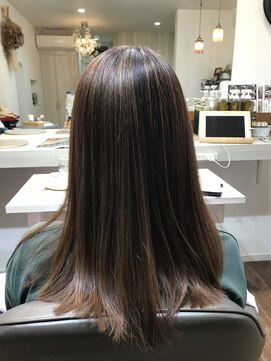 ヘア デザイン 虹いろのはさみ 大人のハイライト