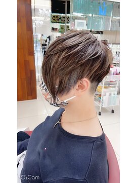 クオリス 赤塚店(QUALIS) 30代40代大人ボブ/ハンサムショー/刈上げ/前下がり/ツーブロック