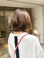 ソア(soa)&nbsp;伸ばしかけのレイヤーボブ