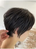 黒髪×ショート