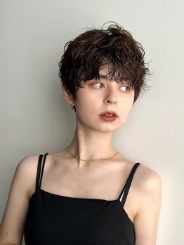 スミスアヴェダ(SMITH AVEDA)の写真/【個室内キッズスペースあり】お子様同伴可◎シャンプー台×防音設備！プライベート空間で贅沢な時間を♪