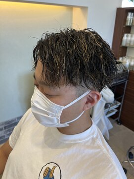 ヘアーアンドエステ ハラダ 滝ノ水店(Hair&Esthe Harada) メンズハイライト