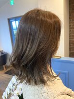 ドルチェ(dolce)&nbsp;大人可愛い明るめグレージュ 透け感カラー 明石魚住美容室 dolce