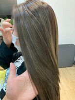 グランバイ アトリエドングリ(Grand × AtlierDonguri)&nbsp;髪質改善　ビフォーアフター　その261（バレーヤージュ）