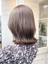 アミュレ(Amule)&nbsp;段を入れないふんわりくびれボブミルクティーカラー梅ヶ丘美容室