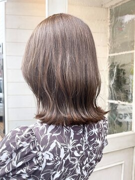 アミュレ(Amule) 段を入れないふんわりくびれボブミルクティーカラー梅ヶ丘美容室