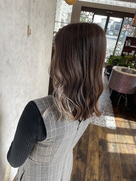 ビヨンド リンク(BEYOND L'INK) インナーグレージュ