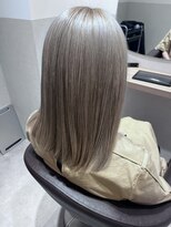 サロウィン 名古屋本山店(SALOWIN)&nbsp;2回ブリーチ/ミルクティーグレージュ/白髪ぼかし/本山/名古屋/