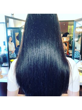 サロン ヴィジン ニューヨーク Salon Vijin NY 艶髪ロング