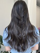 リリット(ReLit) くすみベージュマロンベージュホワイトブロンド細めハイライト