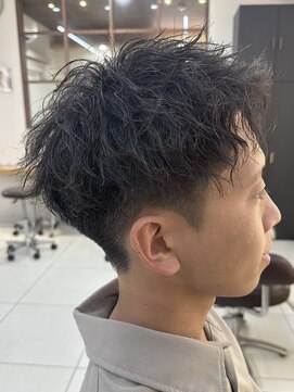 ゼンコー アオヤマ(ZENKO Aoyama) メンズカット波巻きパーマツイスパシャドウフェザー