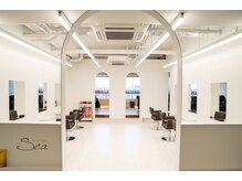 経験豊富なスタイリストがしっかりとカウンセリングさせていただきます☆