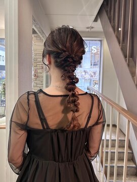 編みおろしヘア♪