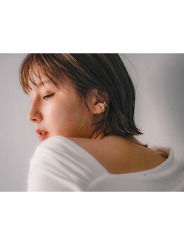 ダメージを最小限に抑えた頭皮に優しい薬剤で次世代髪質改善。透明感のある自然なツヤ感を手に入れて♪