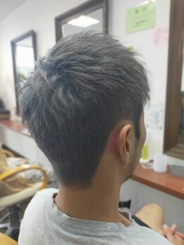 エーツーシー(A2C)の写真/透明感のある白髪染めでお洒落なカラーに◇地肌に優しいカラーで、うるツヤ髪を手に入れて♪