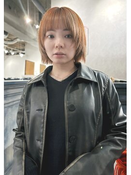 クイン(qin) レイヤーボブ×デザインオレンジカラー