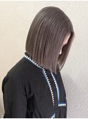 透明感グレージュ
