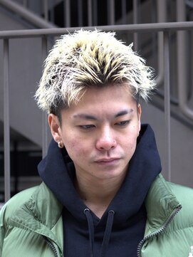 アーバンスタジオトウキョウ 下北沢店(URBAN STUDIO TOKYO) 金髪スイングショート【下北沢/メンズサロン】