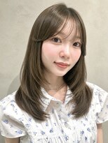 ナナローネス 渋谷(nana loness) やわらかオリーブベージュ×小顔見えくびれミディアムレイヤー