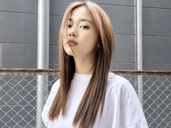 ココ 原宿(KOKO)の写真/気になるうねりや広がりを抑え、素髪のように柔らかくまとまるオーダーメイド縮毛矯正//ストレートパーマ