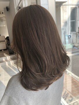 ヘアーアンドビューティーザ エフ(Hair Beauty the F) ローレイヤー_ミディアム_アッシュブラウン_40