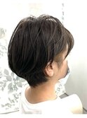 ショートボブWITHアクセサリーカラー