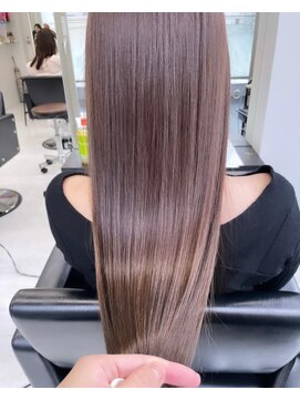 リグフクオカ(L.I.G fukuoka) くびれヘア/髪質改善/縮毛矯正/レイヤーカット/韓国/顔周り/大名