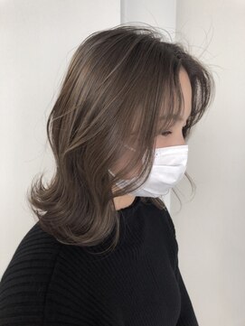 ボトムス(BOTTOMS) 今時グレージュカラー